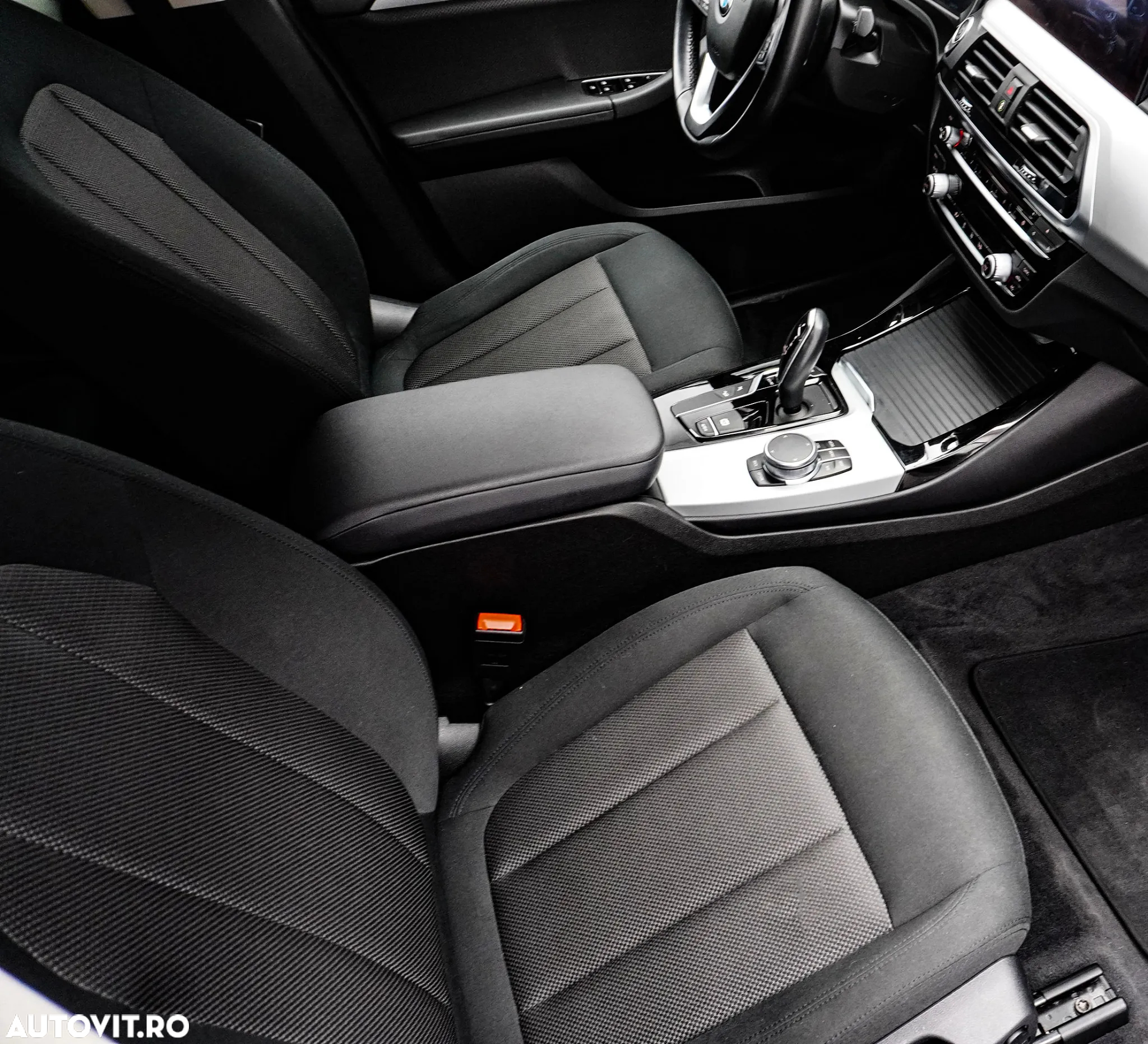 BMW X3 xDrive20d AT Advantage - 13