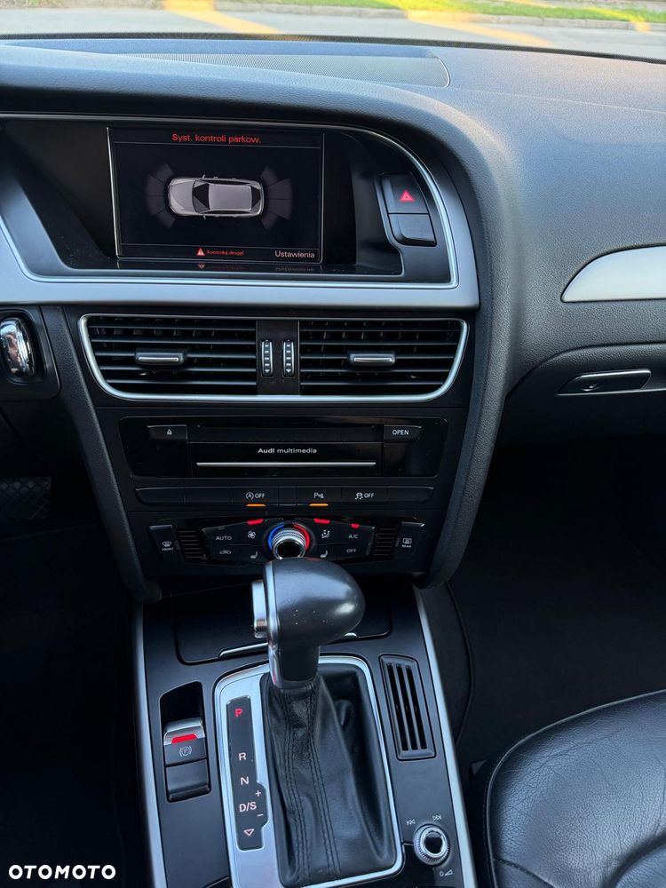 Audi A4 Avant - 16