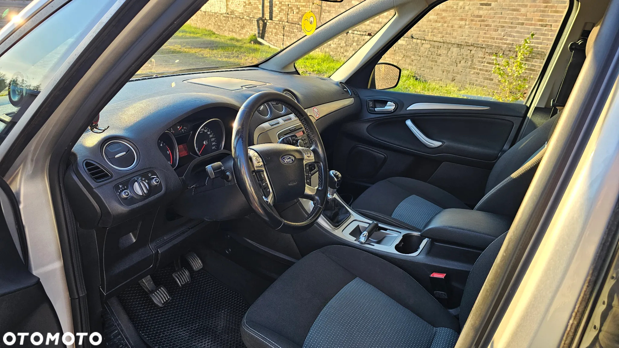 Ford Galaxy 2.0 TDCi Ambiente - 5