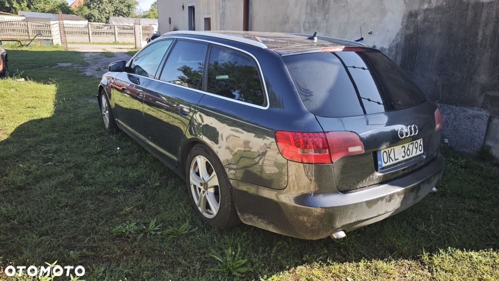 Audi A6 Avant - 1