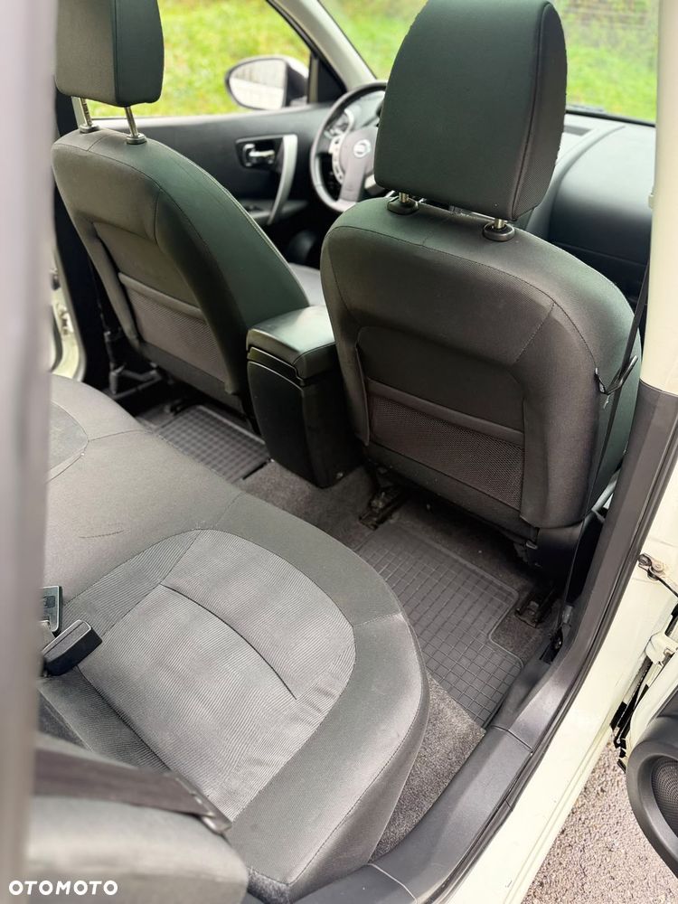 Nissan Qashqai - 16