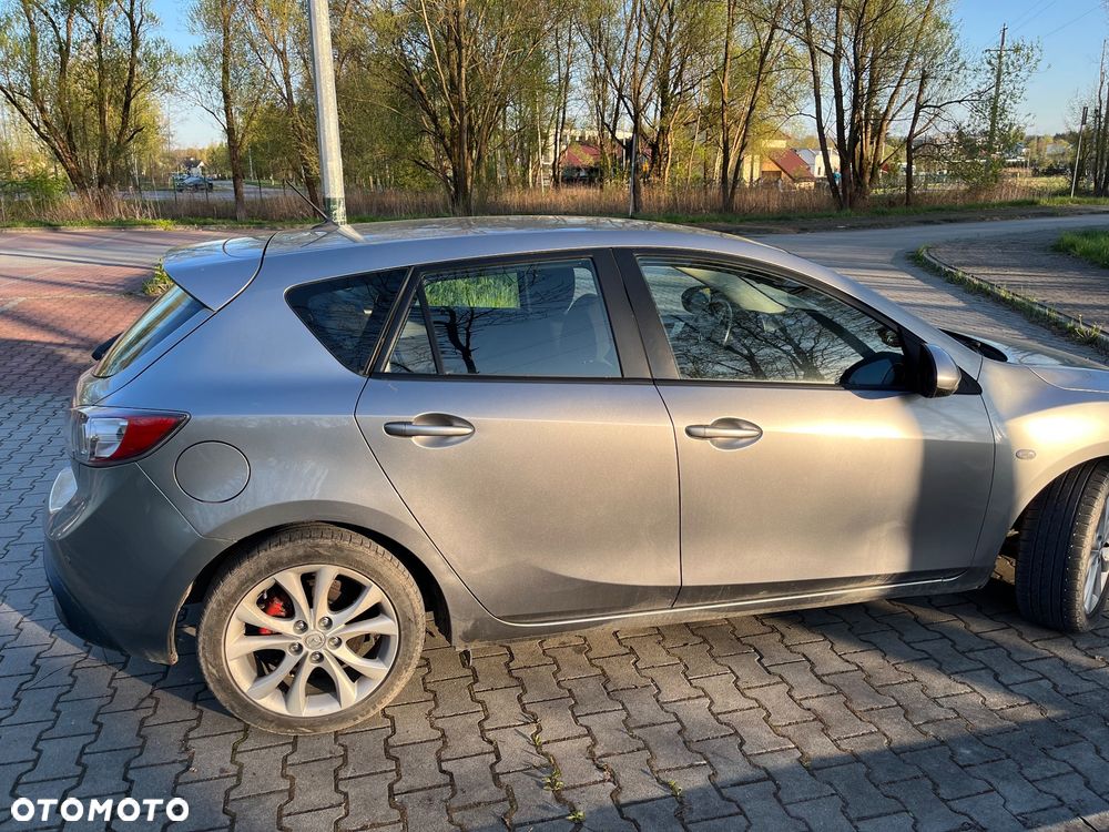 Mazda 3 1.6 CD Exclusive + - 6