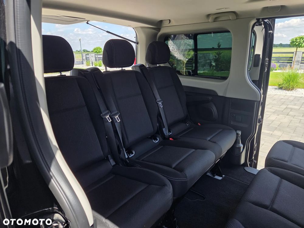 Renault Trafic - 16