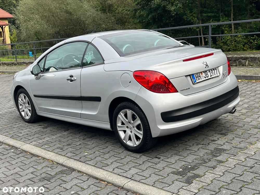 Peugeot 207 CC - 4