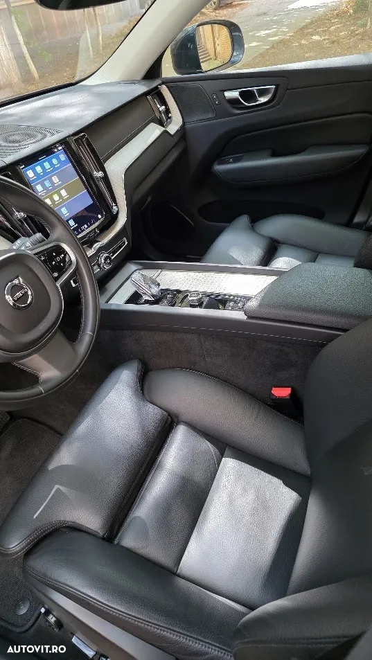 Volvo XC 60 B4 MHEV Inscription - 23