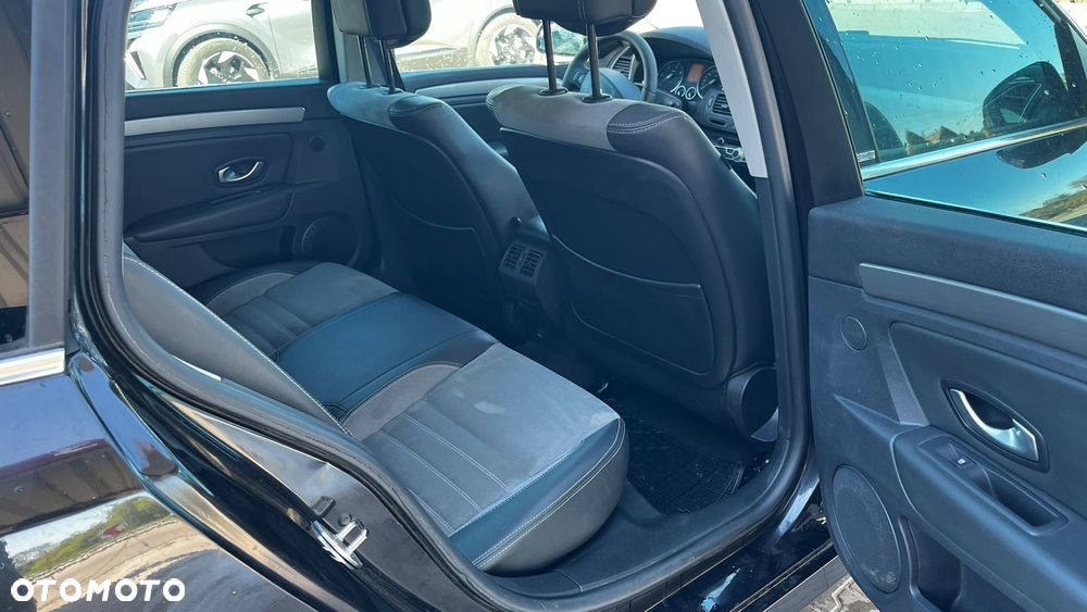 Renault Laguna 2.0 DCi FAP GT - 32