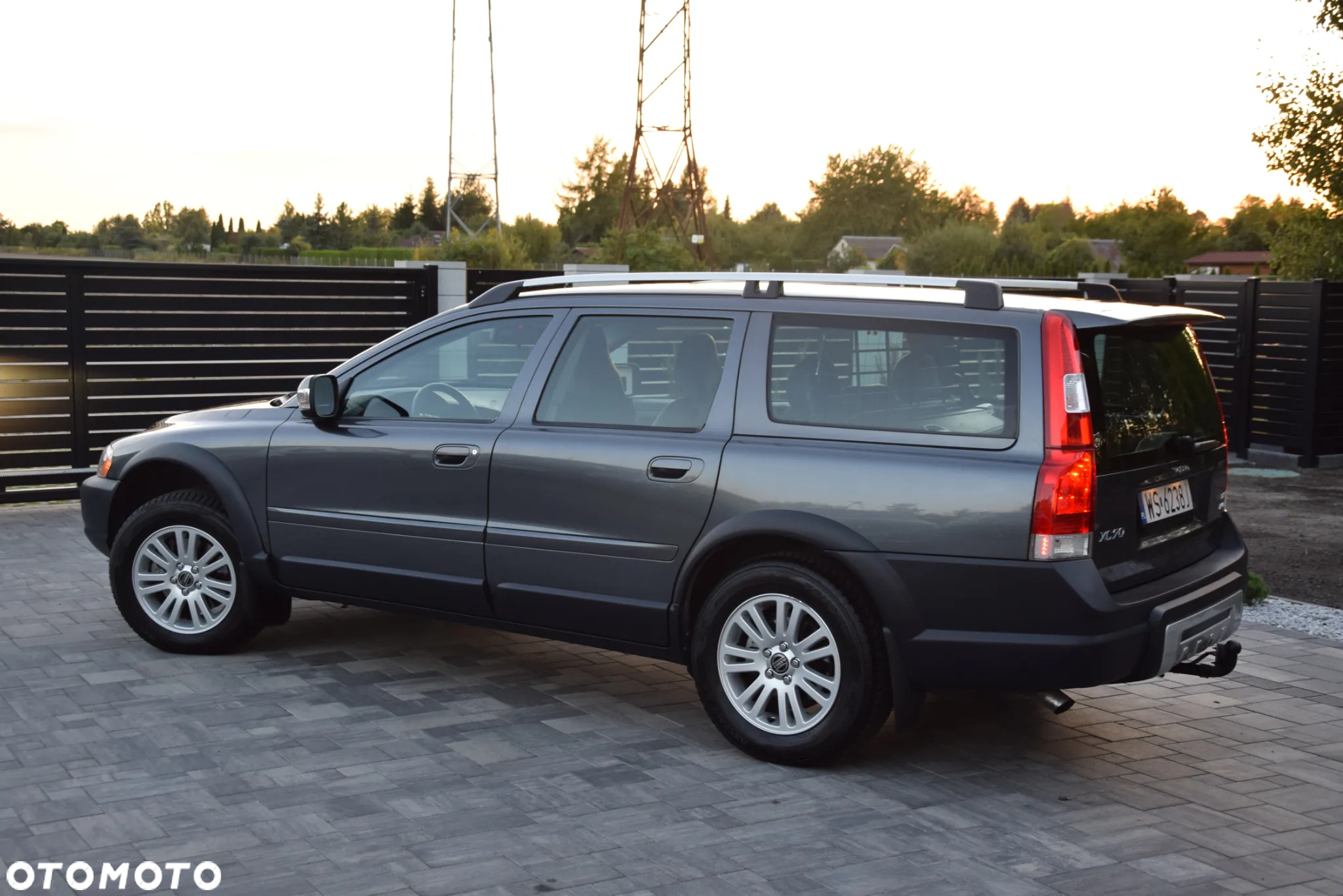 Volvo XC 70 D5 AWD Kinetic - 12