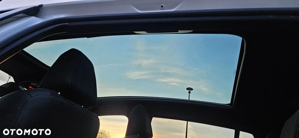 Peugeot 308 PureTech 130 EAT6 Stop & Start GT-Line Edition - 23