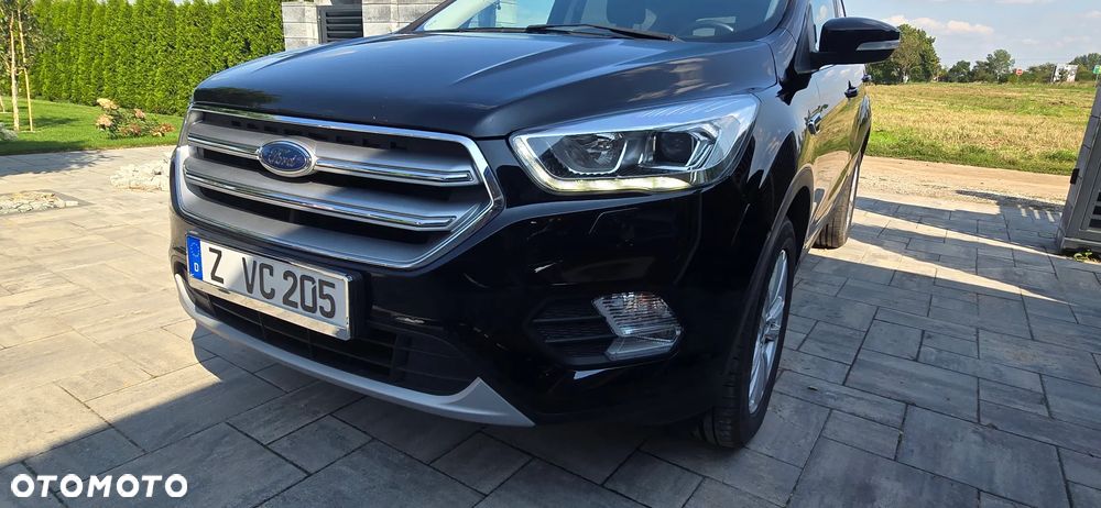 Ford Kuga 1.5 EcoBoost 2x4 Black & Silver - 4