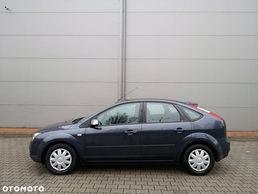 Ford Focus 1.6 16V Fun X - 6