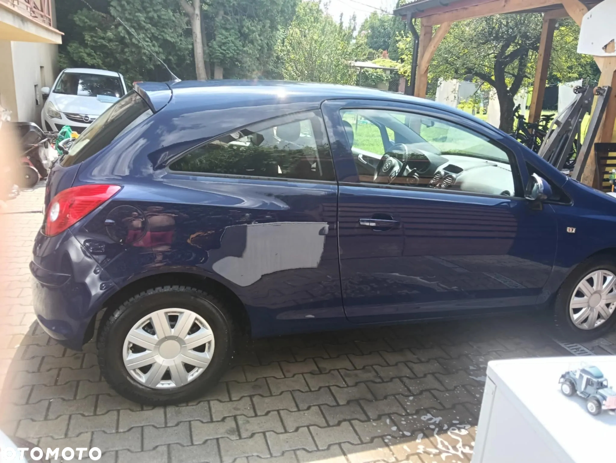 Opel Corsa 1.4 16V Cosmo - 8