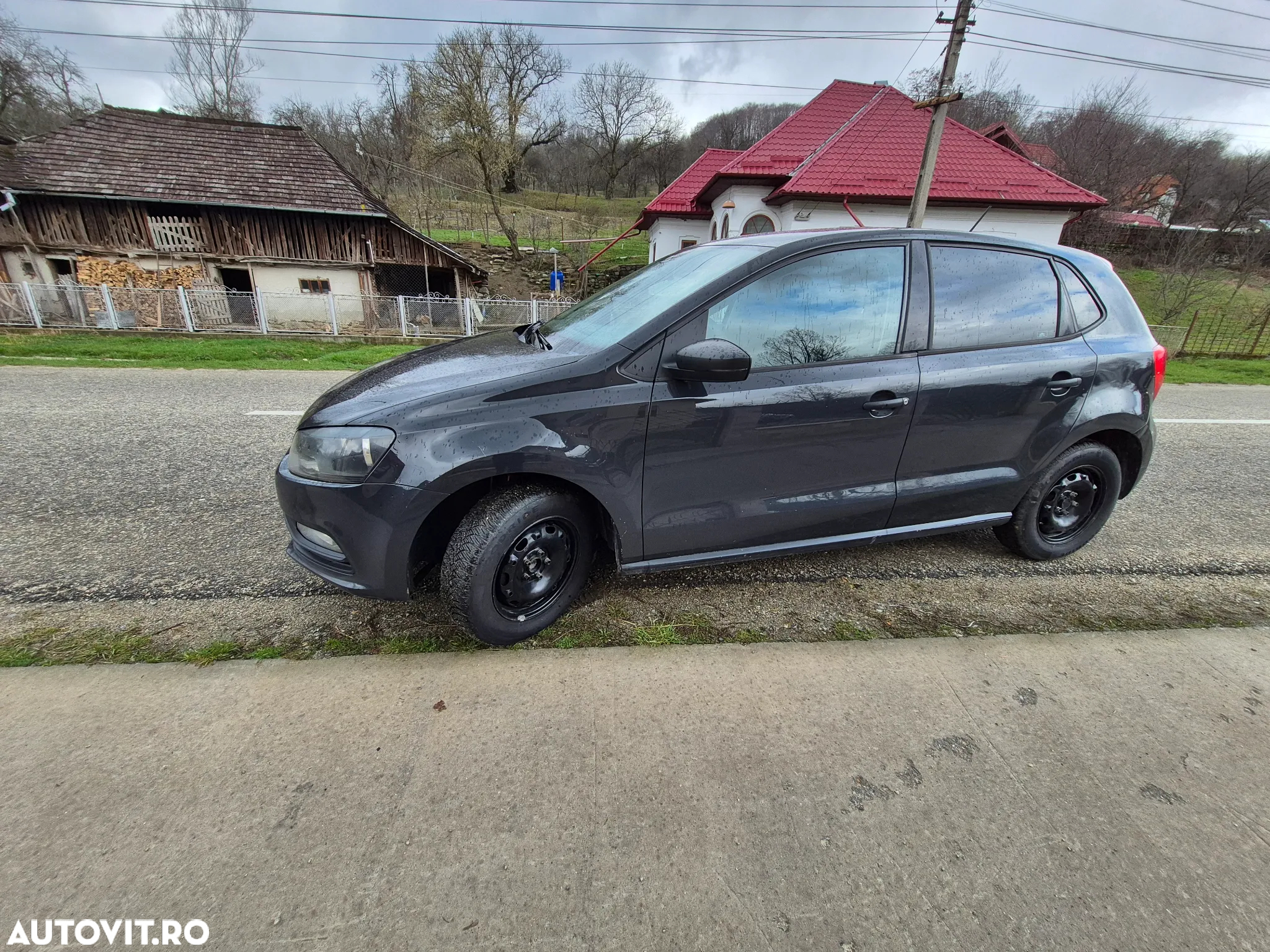 Volkswagen Polo - 4