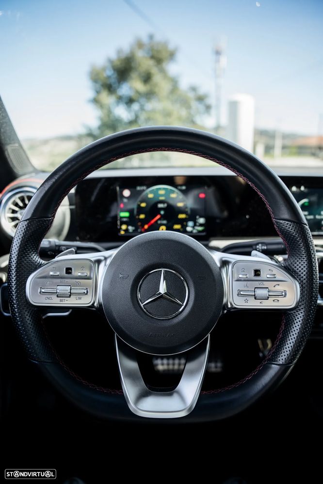 Mercedes-Benz CLA 250 e 8G-DCT AMG Line - 35