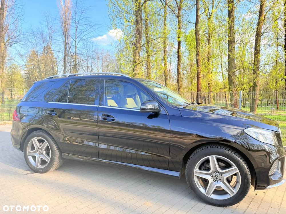Mercedes-Benz GLE 350 d 4-Matic - 6