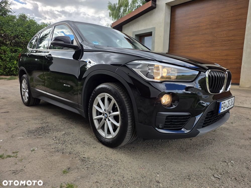 BMW X1 sDrive18i - 31