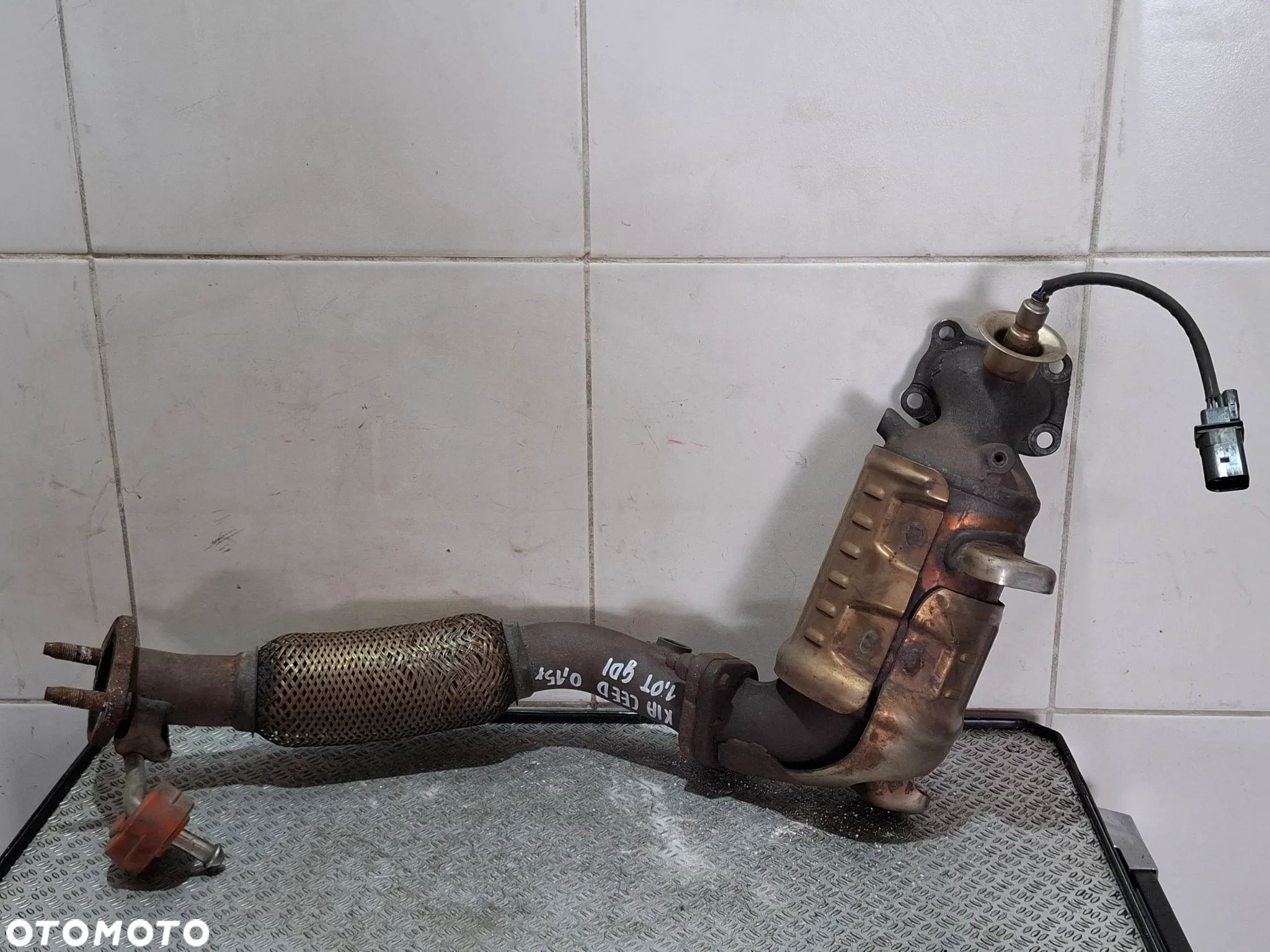 Katalizator Kia Ceed 1,0 Turbo GDI 2015 rok nr 04HA4 - 1