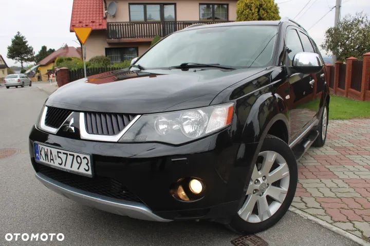 Mitsubishi Outlander 2.0 DID Instyle - 18