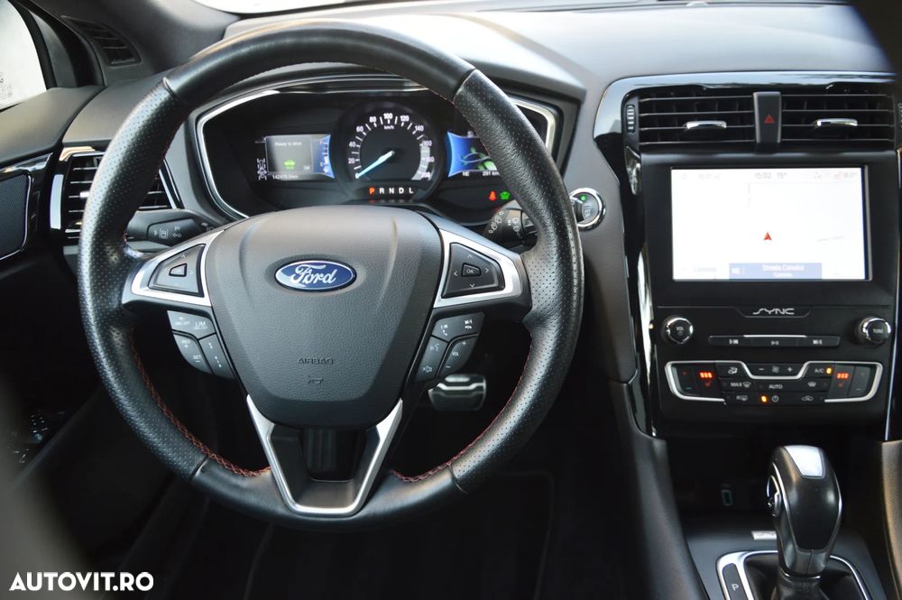 Ford Mondeo Turnier 2.0 Ti-VCT Hybrid ST-Line - 21