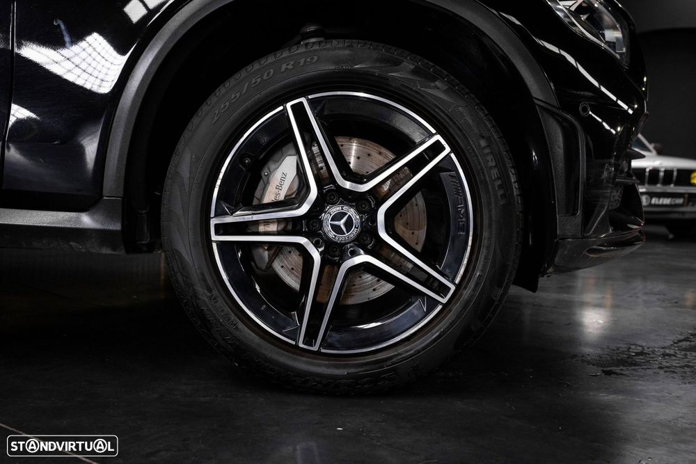 Mercedes-Benz GLC 300 e Coupe 4Matic 9G-TRONIC AMG Line - 5