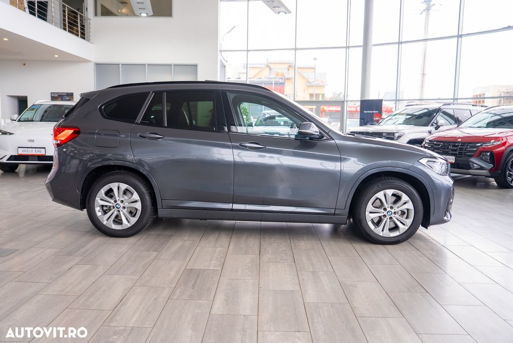 BMW X1 - 10