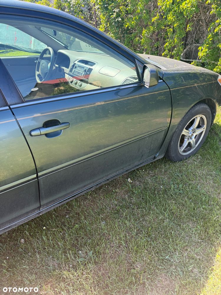 Toyota Camry 2.4 SE - 12