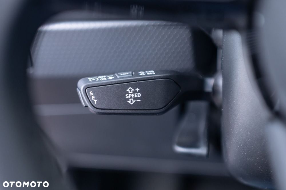 Audi A1 Sportback 40 TFSI S-Line S tronic - 14