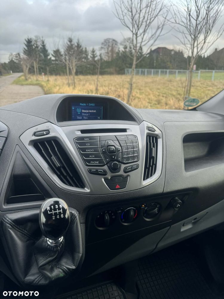 Ford TRANSIT CUSTOM - 10