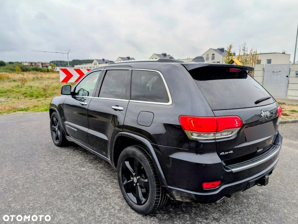Jeep Grand Cherokee 5.7 V8 HEMI Overland - 11