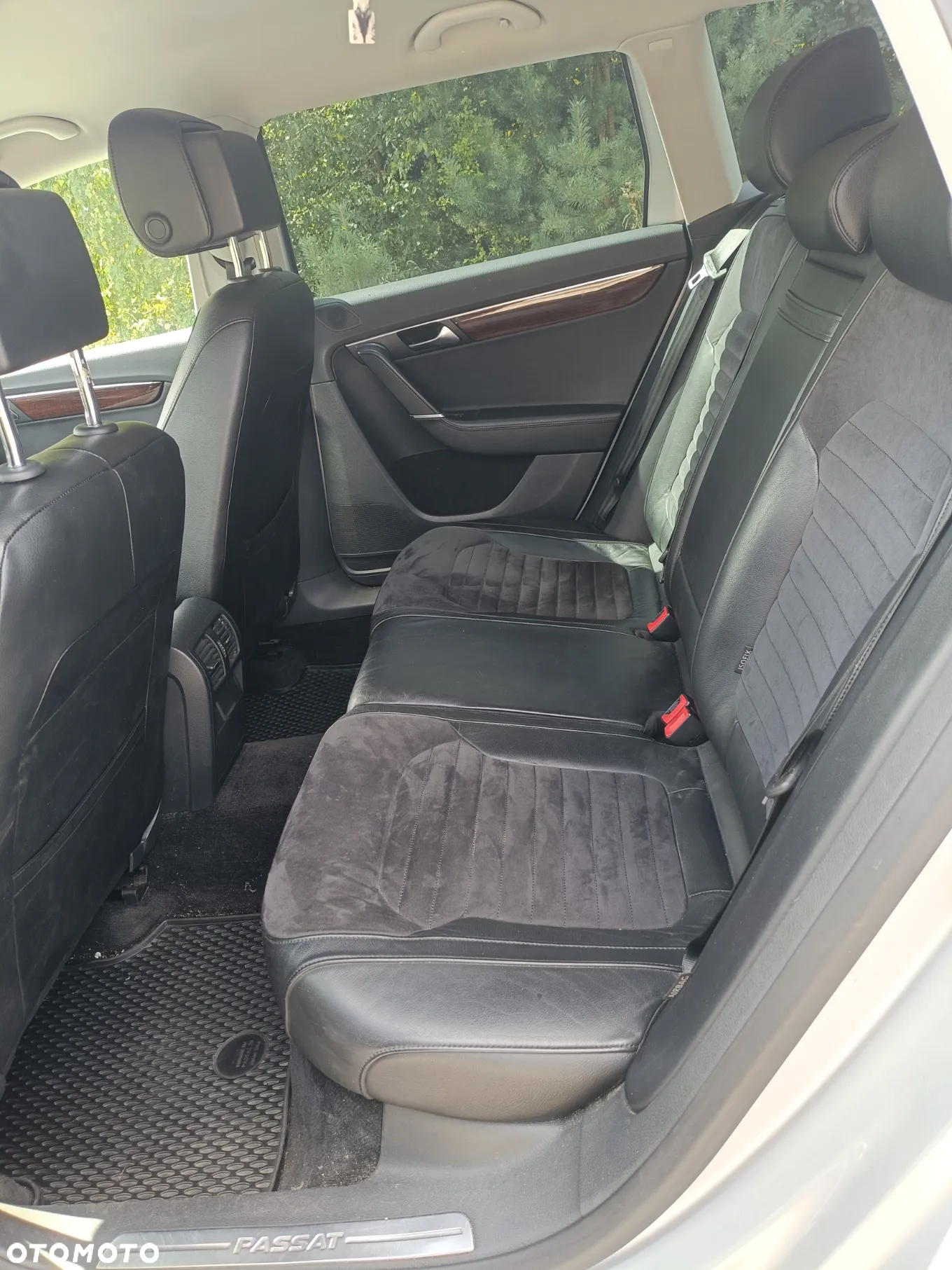 Volkswagen Passat 2.0 TDI DPF Highline - 4