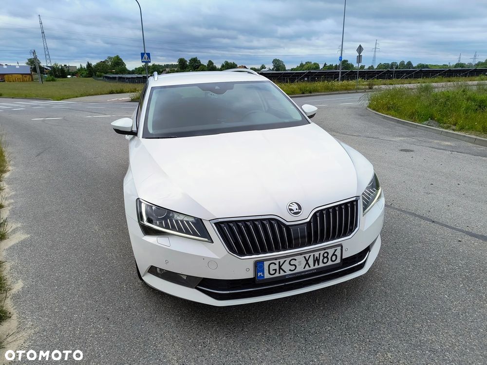 Skoda Superb 2.0 TSI 4x4 DSG L&K - 19