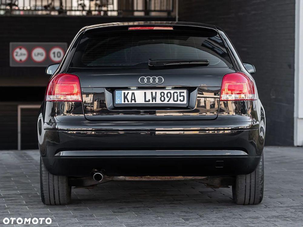 Audi A3 3-drzwiowe 1.6 S Line Sportpaket plus - 11