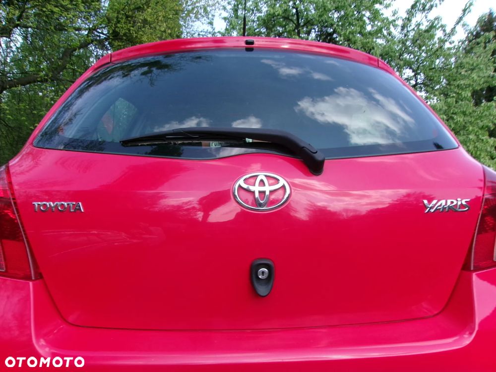 KLAPA TYŁ SZYBA TOYOTA YARIS II  05-11  3P0 - 1