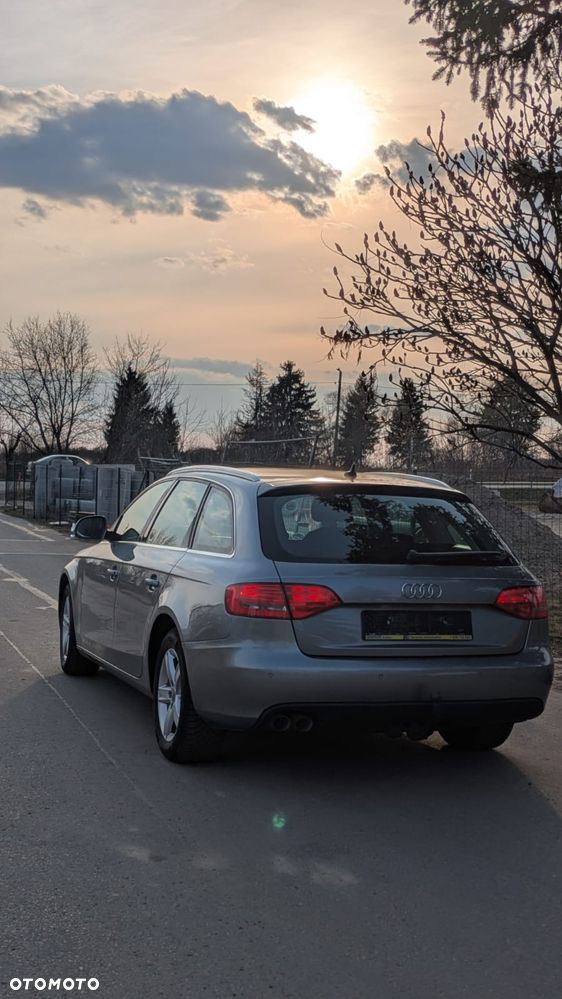 Audi A4 Avant 2.0 TDI DPF Ambiente - 7