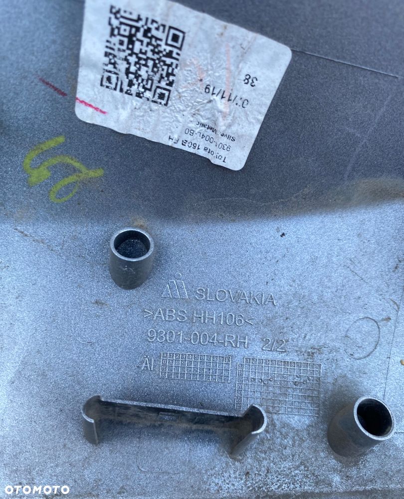 TOYOTA COROLLA E21 19- OBUDOWA NAKŁADKA LUSTERKA PRAWA LUSTERKO ZEWNĘTRZNE PRAWE e210 e 210 e 21 VIII 9301-004-RH 9301004RH lakierowana sedan - 4