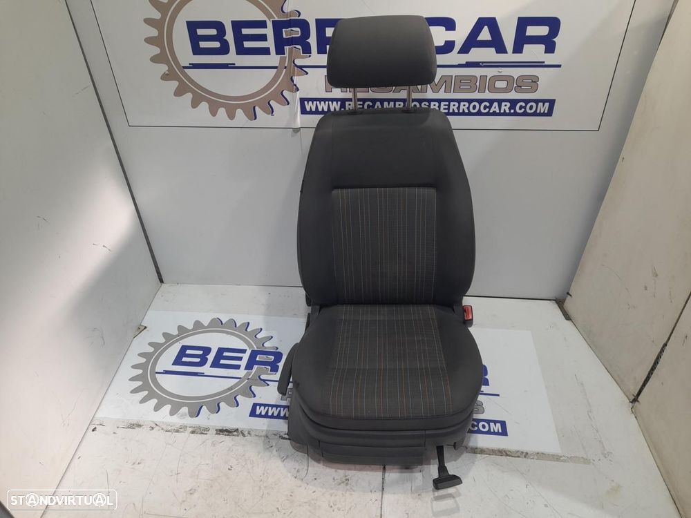 BANCO FRENTE DIREITO VOLKSWAGEN POLO IV 9N3 - 1