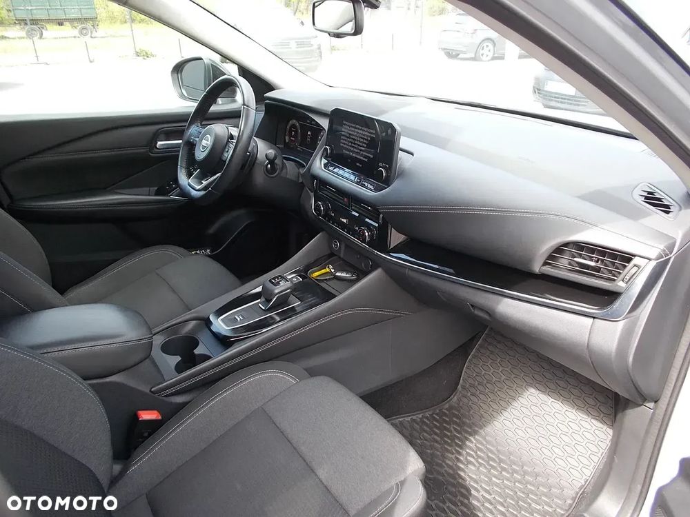 Nissan Qashqai - 10