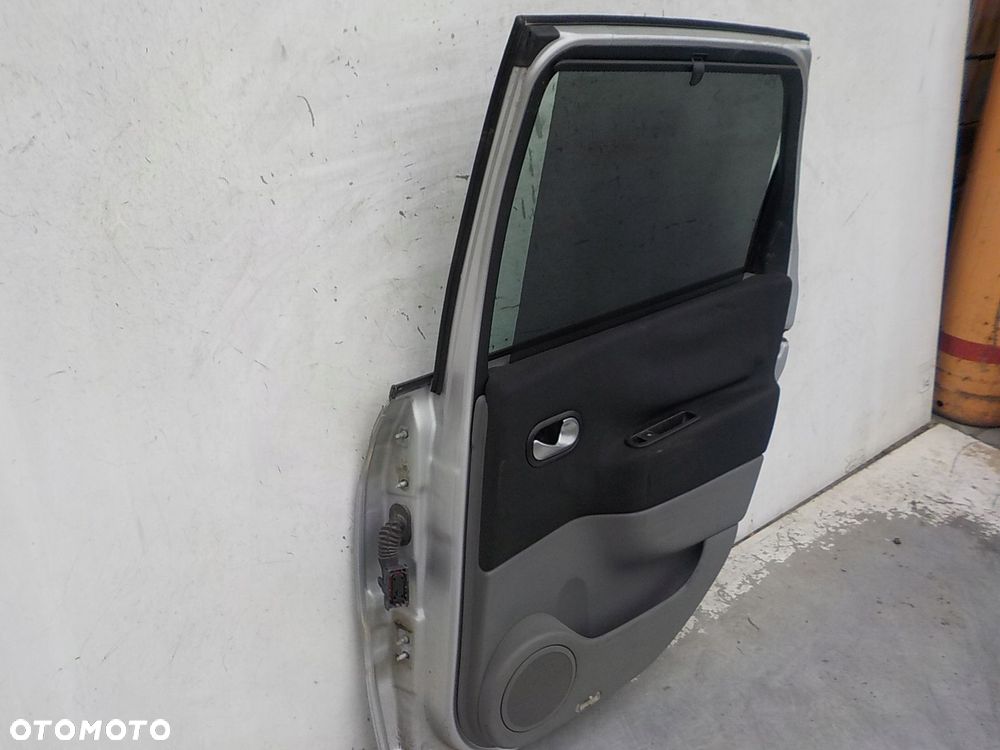 868 RENAULT GRAND SCENIC II DRZWI PRAWE TYŁ TYLNE - 3