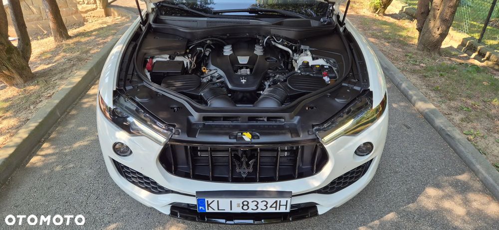Maserati Levante S Q4 - 13