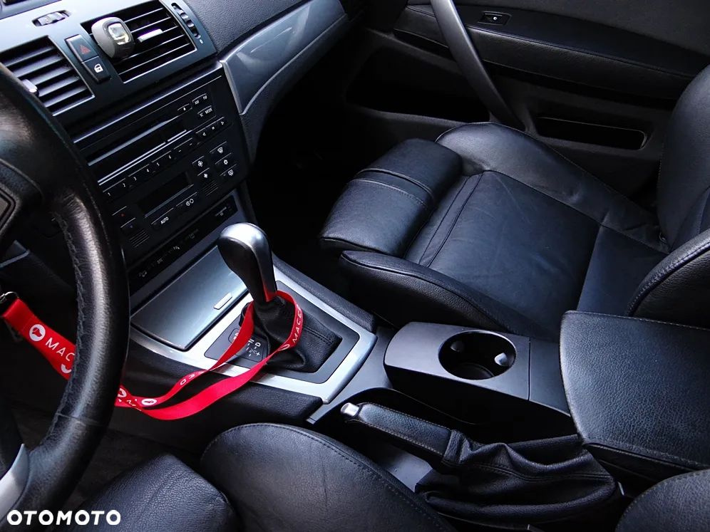 BMW X3 xDrive20d Edition Exclusive - 32