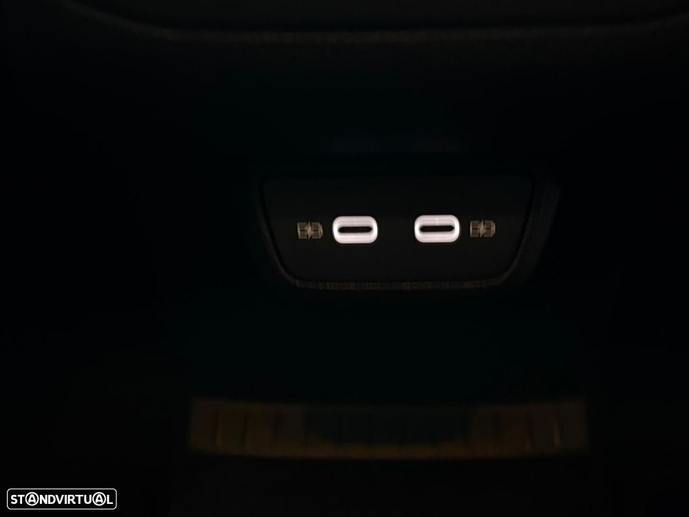 VW T-Cross 1.0 TSI Life DSG - 37