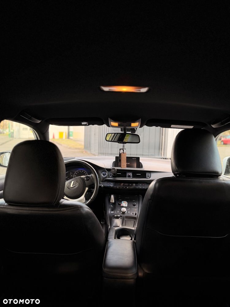 Lexus CT 200h F Sport - 6
