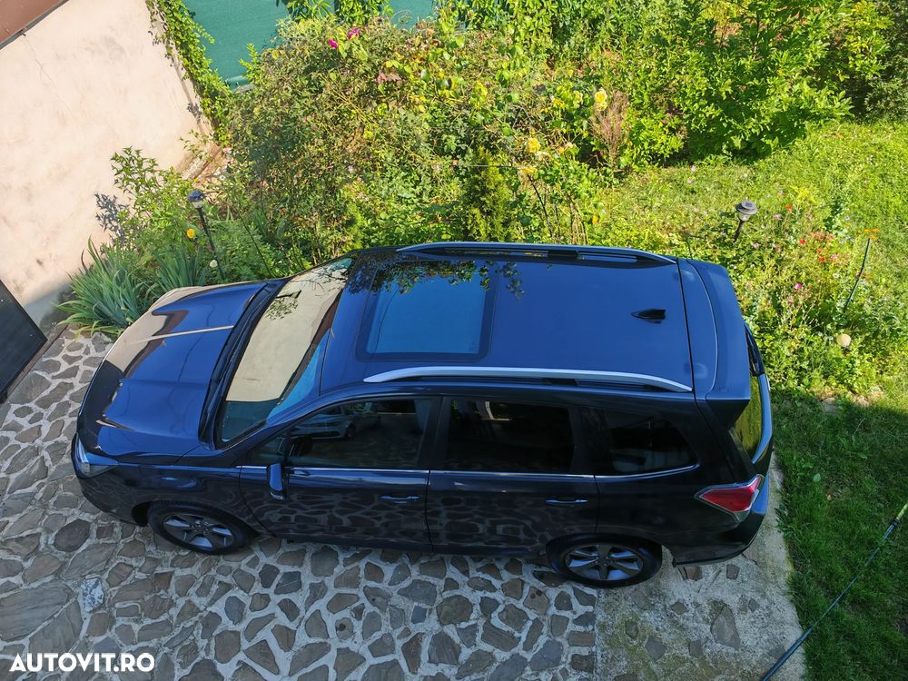 Subaru Forester 2.0i CVT Exclusive ES - 8