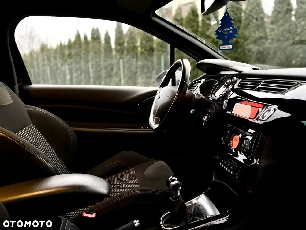 Citroën DS3 VTi 120 SoChic - 9