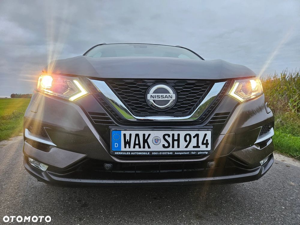 Nissan Qashqai 1.2 DIG-T Tekna - 1