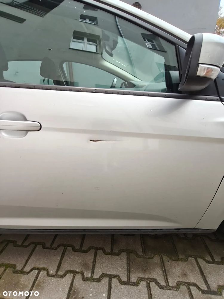 Ford Focus 1.6 TDCi Edition - 12