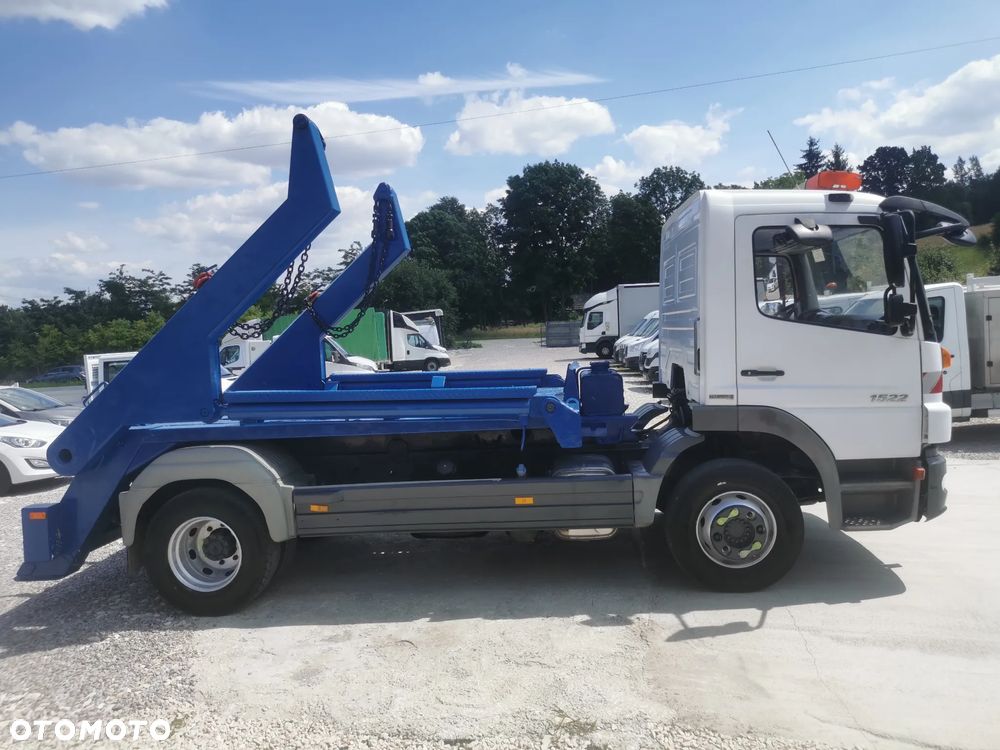 Mercedes-Benz Atego 1522 Bramowiec do kontenerów Blokada mostu Hydraulika hakowiec - 4