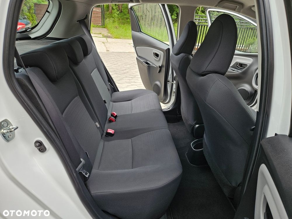Toyota Yaris - 21