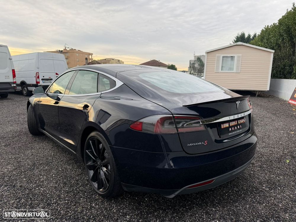 Tesla Model S 60 - 4