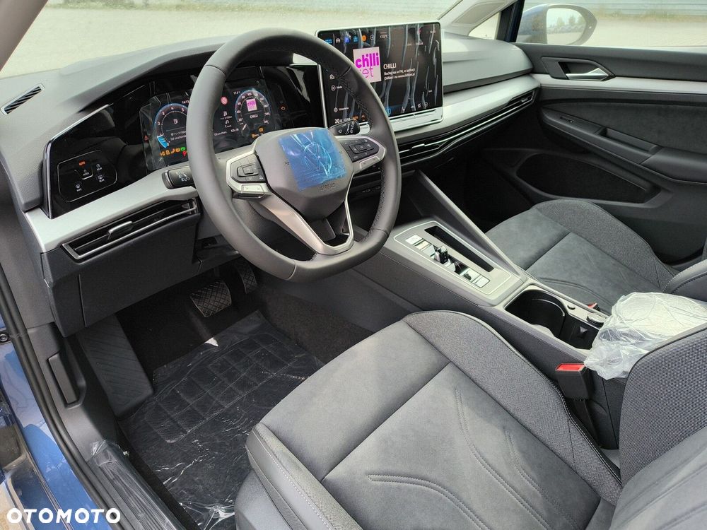 Volkswagen Golf - 13
