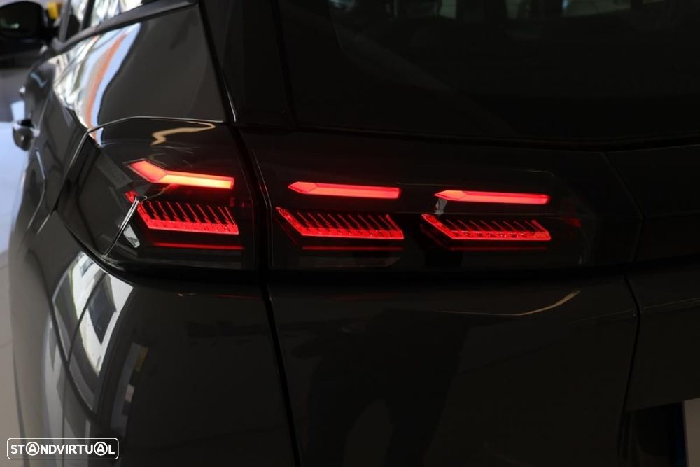 Peugeot 2008 1.2 PureTech Active - 16